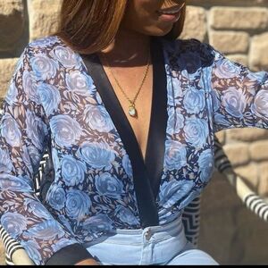 Blue Floral  Top💙🌸